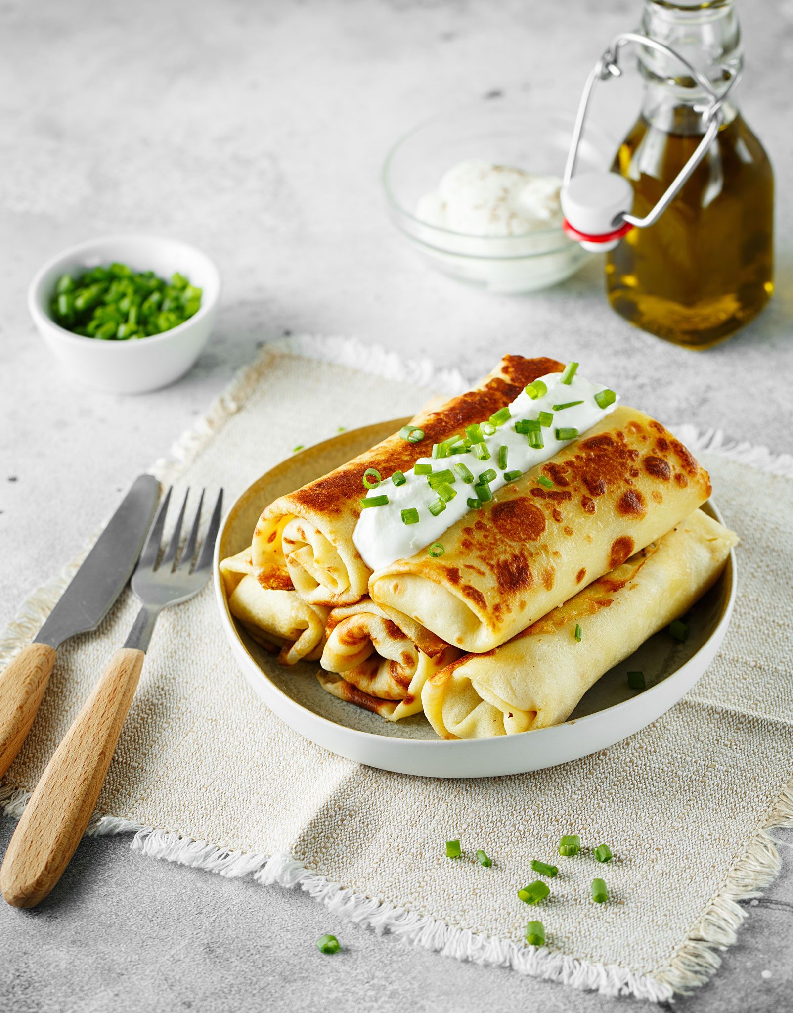 Buchweizenpalatschinken mit Osterschinken - Spiegelei - Johanna Maier ... Buchweizenpalatschinken mit Osterschinken - Spiegelei - Johanna Maier ...